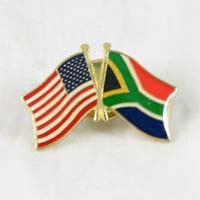 African Hut South African and USA Double Flag Pin Badge 10g