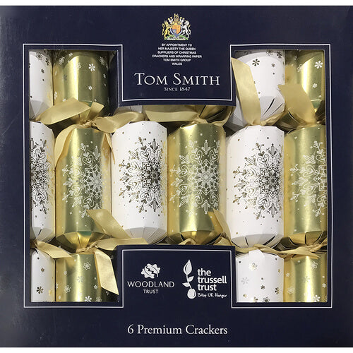 Tom Smith Christmas Crackers Premium Gold and White with Tree This The Season Script (Pack of 6 X 14" Crackers) 400g