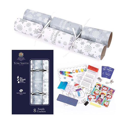 Tom Smith Christmas Crackers Silver and White Merry Christmas Script Family Crackers 8 x 12.5 Inch 200g